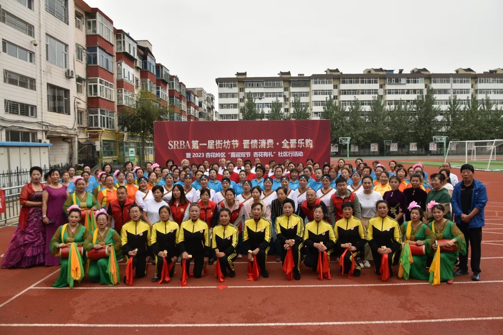 桃北东社区合影.jpg