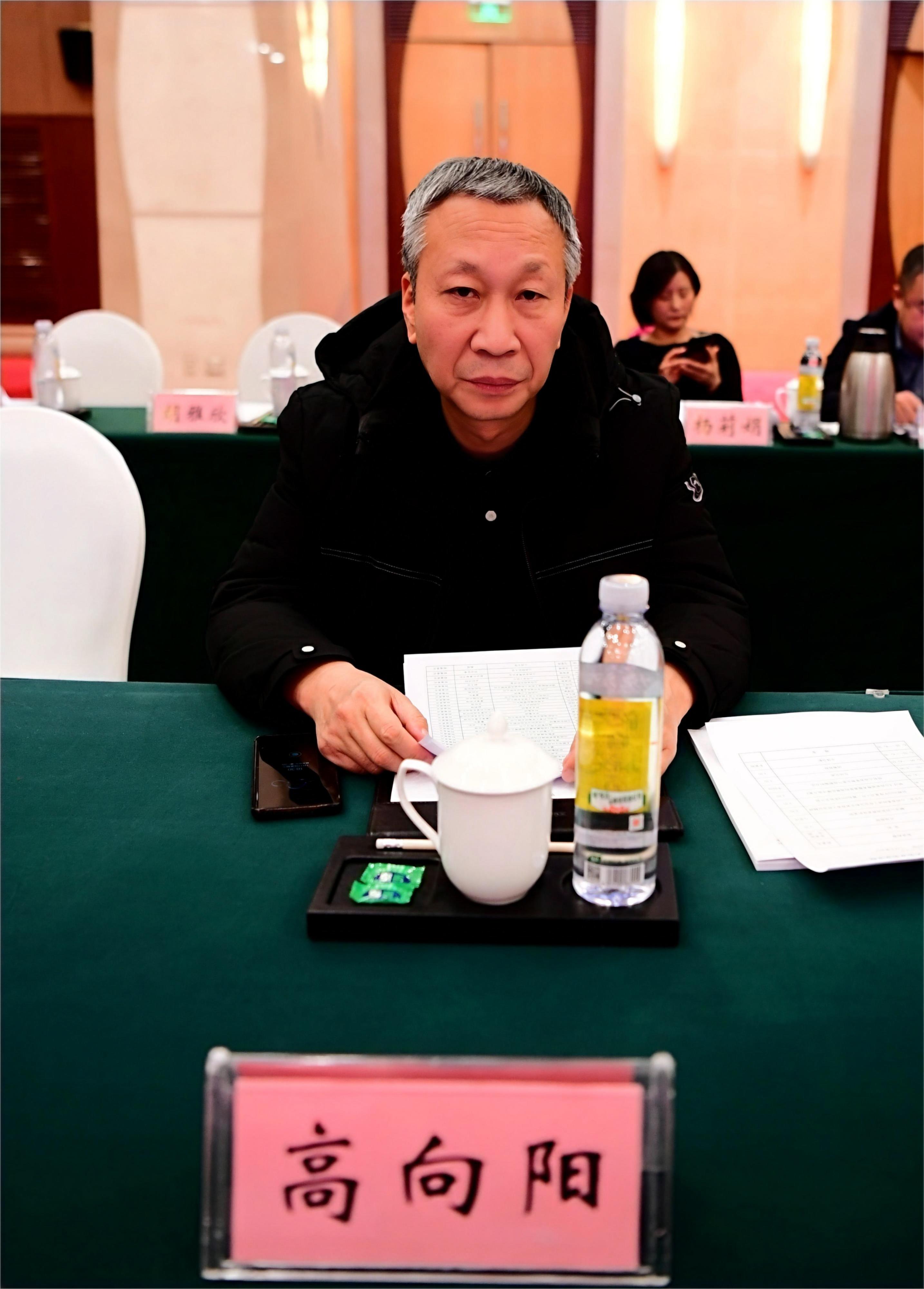 高向阳.jpg
